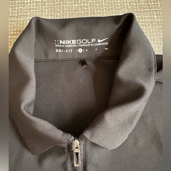 Nike Golf Women’s Golf Dri Fit Sleeveless Top size Small Black and white - Picture 4 of 10